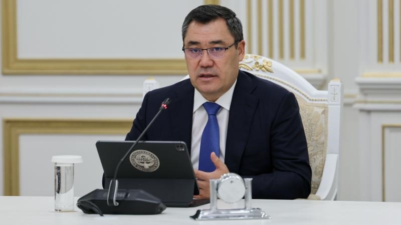 Çaparov: Biz Çin-Qırğızıstan-Özbəkistan dəmir yolu tikintisi layihəsini həyata keçiririk